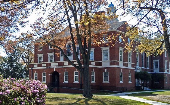 Ayuntamiento de Burgaw